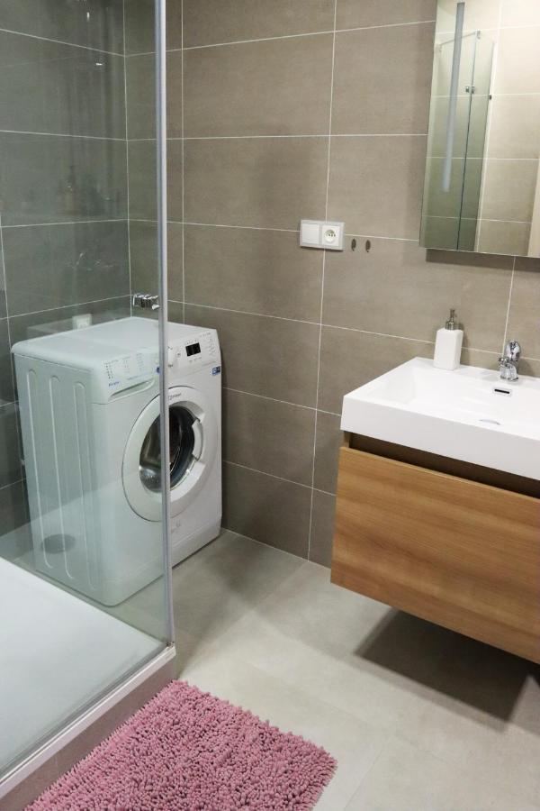 Pohodlny Apartman S Ptaci Zahradou Uherske Hradiste Bagian luar foto